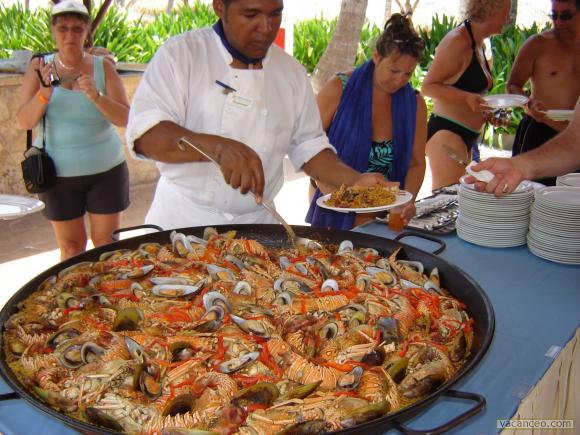 AFTER JMJ PAELLA ROYALE LANGOUSTINES