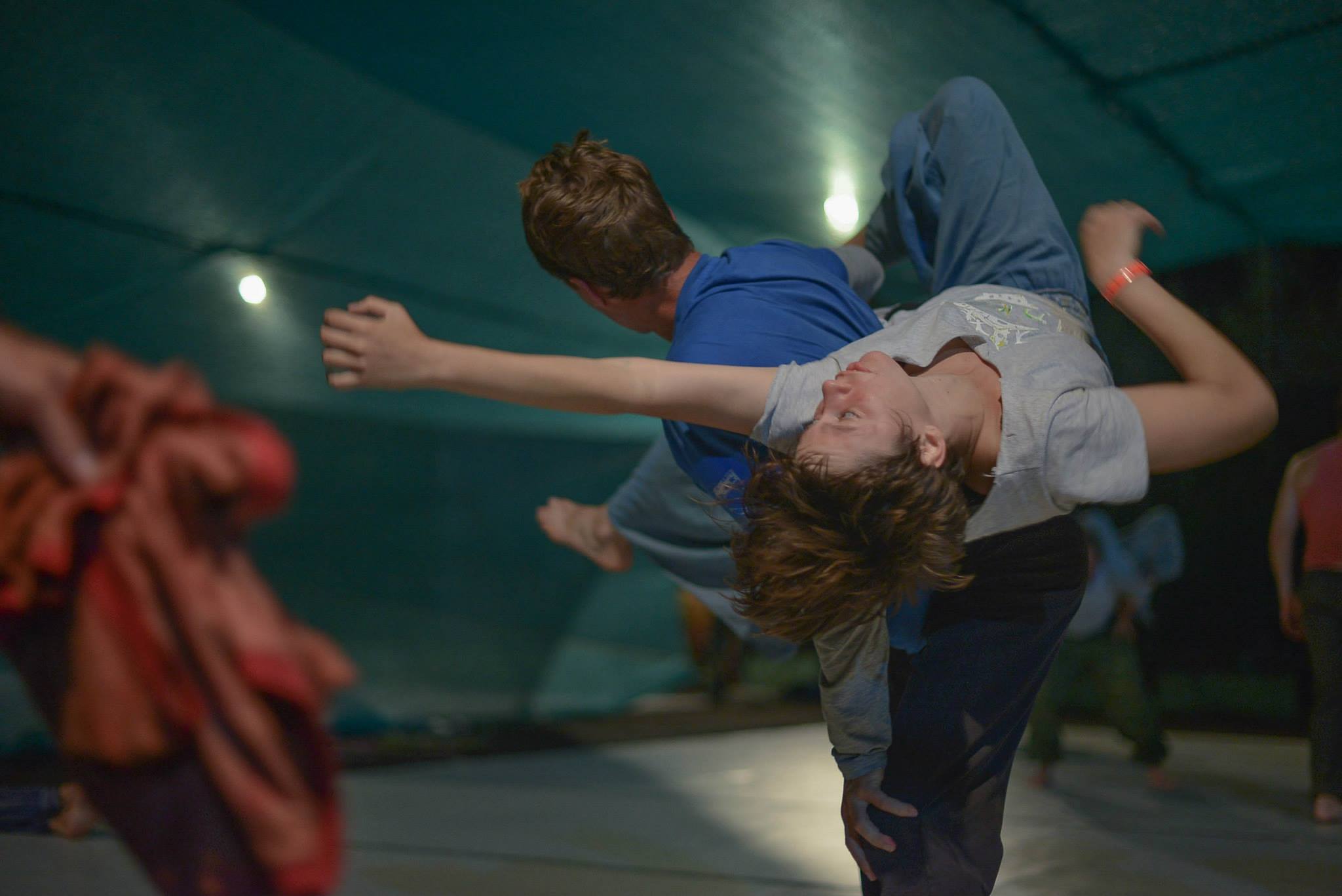 Contact Improvisation Dance