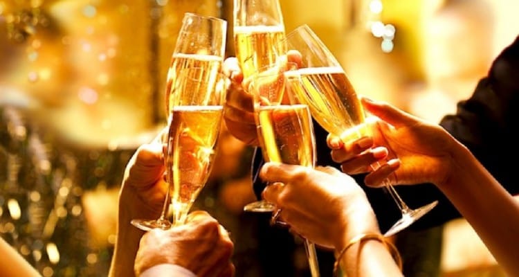 DESPEDIDA DE AÑO