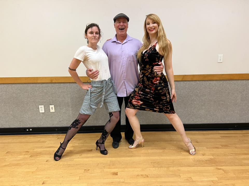 FREE Tango Class & Practica!