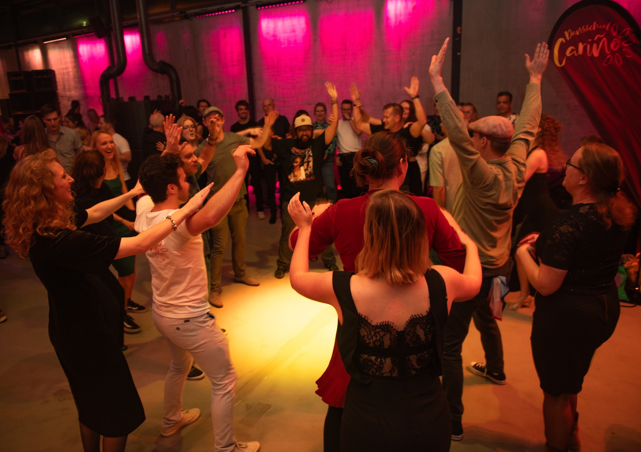 Eindeseizoensfeest Cariño