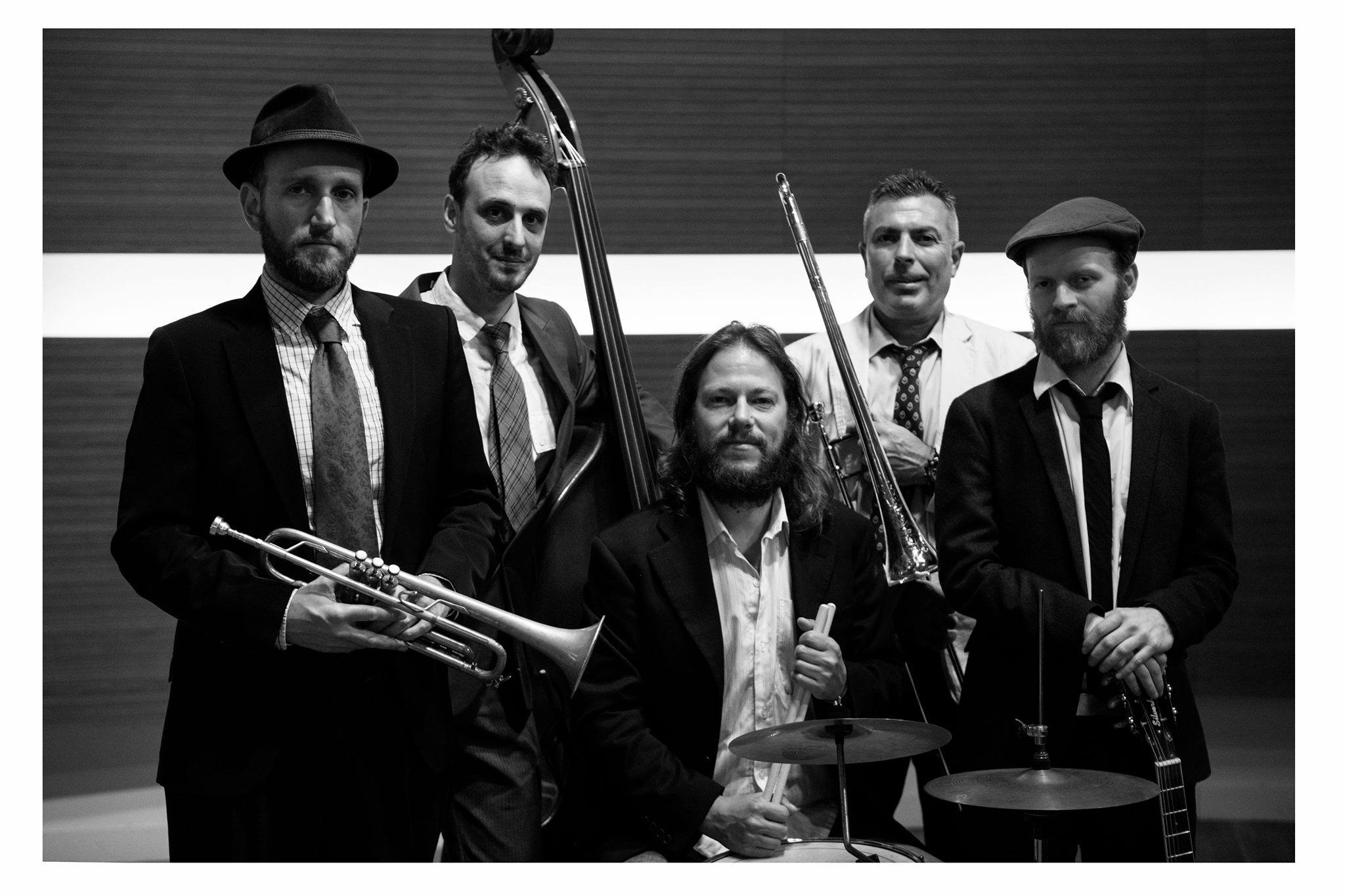 Swing surprise at Abraxas