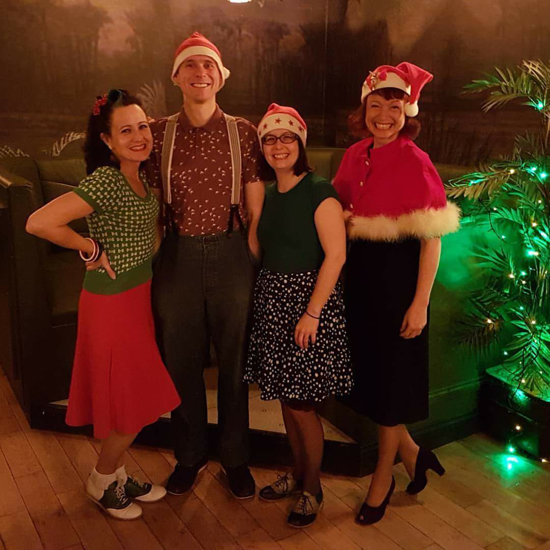 Swing Cats Corner Christmas Party!