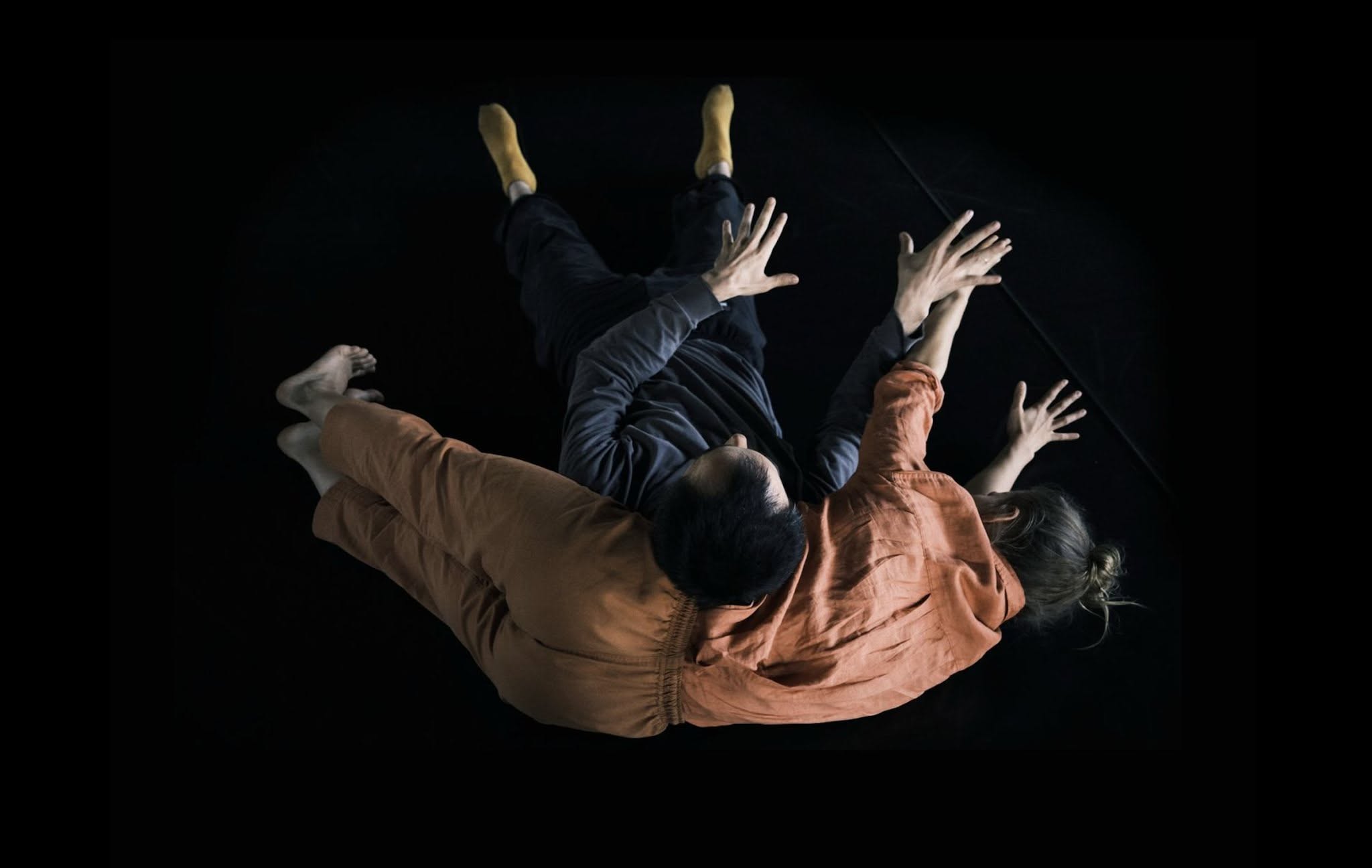 𝑮𝑹𝑨𝑽𝑰𝑻𝑼𝑫𝑬 - 2 week Contact Improvisation Intensive Workshop 10-24 November, 2026