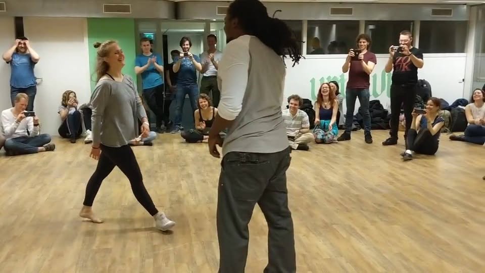 Start Brazilian & Contemporary Zouk Classes with Pasty & Hilde