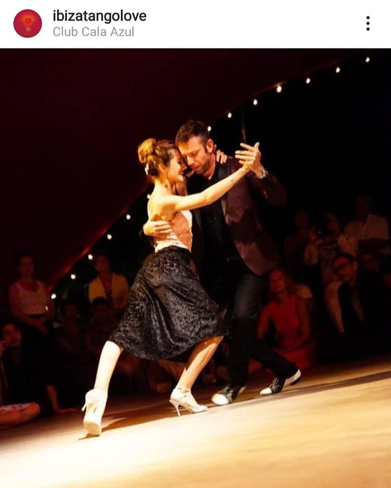 Camila Ameglio y Braulio Martos chez Tango Queer Genève