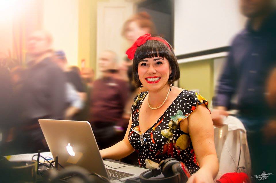 Noches de Tango al Paladanze con TDJ Paola Rossi