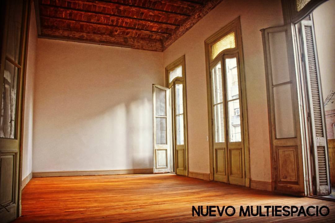 ¿Necesitas un Abrazo? Milonga. Morfi a la canasta.
