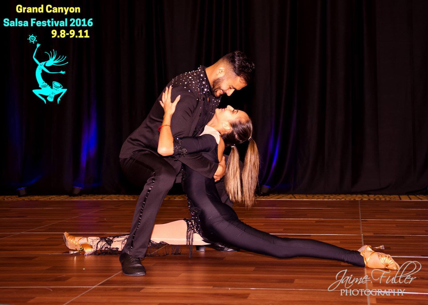 Suave Bachata w Frankie & Sade