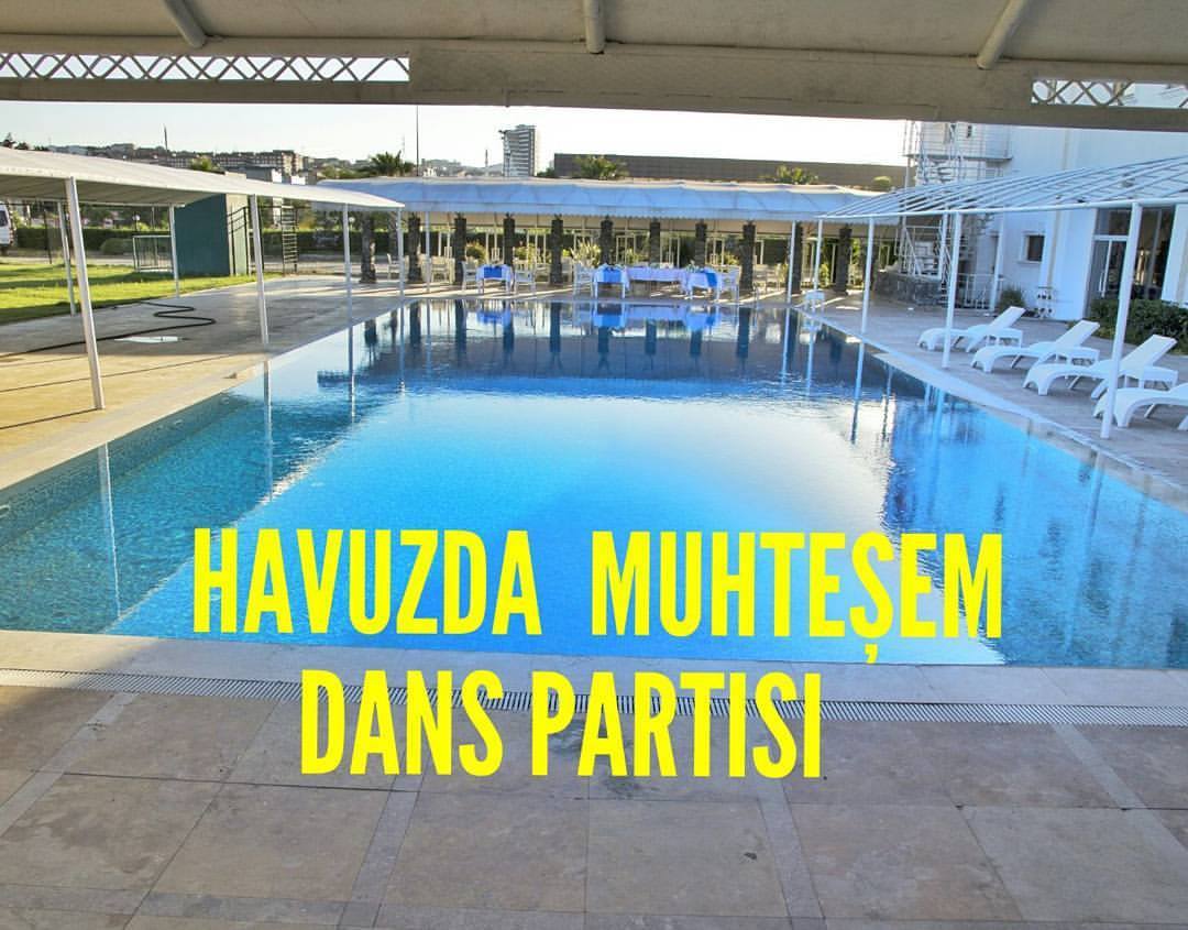 GESDA Dans Akademi Havuz Da Dans Partisi 100 TL Herşey DAHİL