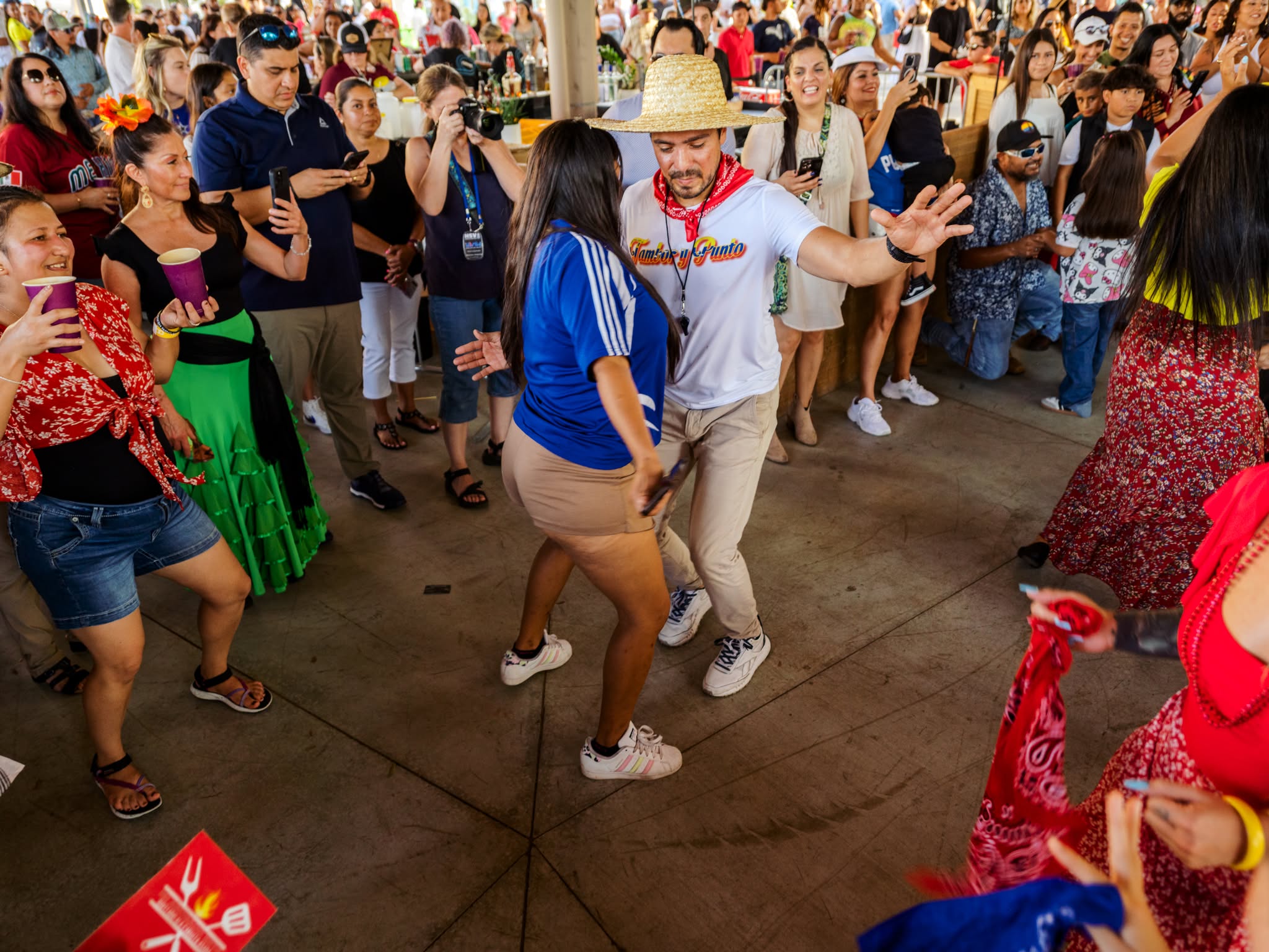 Orion Night Market: Sip & Salsa Featuring Salsa Lessons from Baila Huntsville