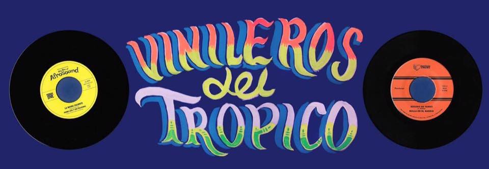 Los Vinileros del Trópico en La Cósmica Pollería & Cervecería