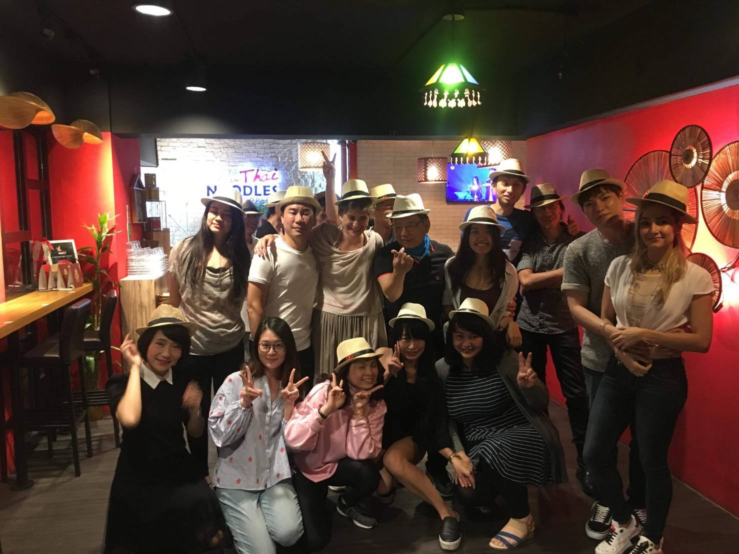 2019 04 27 Cuban Salsa Party in Hola