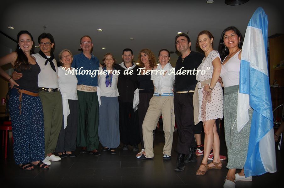 CLASES REGULARES FOLKLORE ARGENTINO BARCELONA ( Nivel Inicial- intermedio-avanzado )