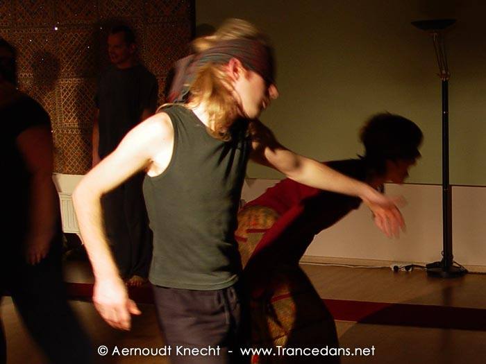 Wekelijkse Trancedans dansmeditatie workshops aan het IJ in Amsterdam (elke woensdag)