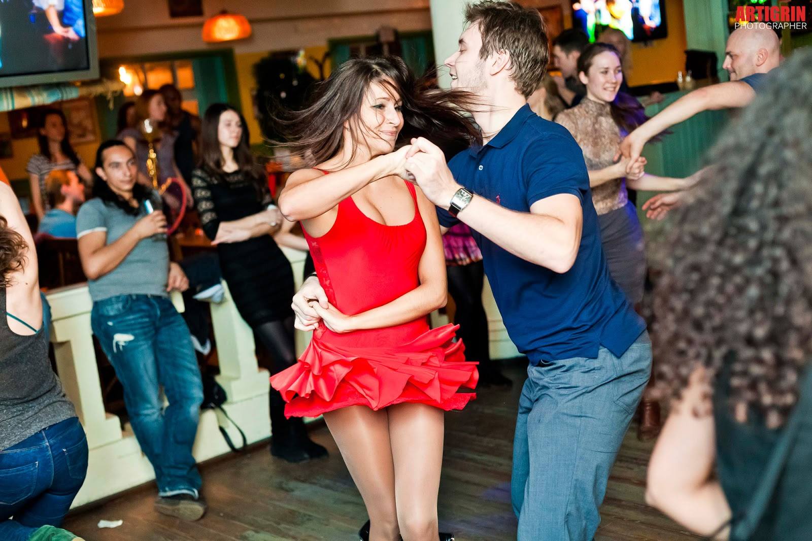 Salsa Nonstop Wednesday