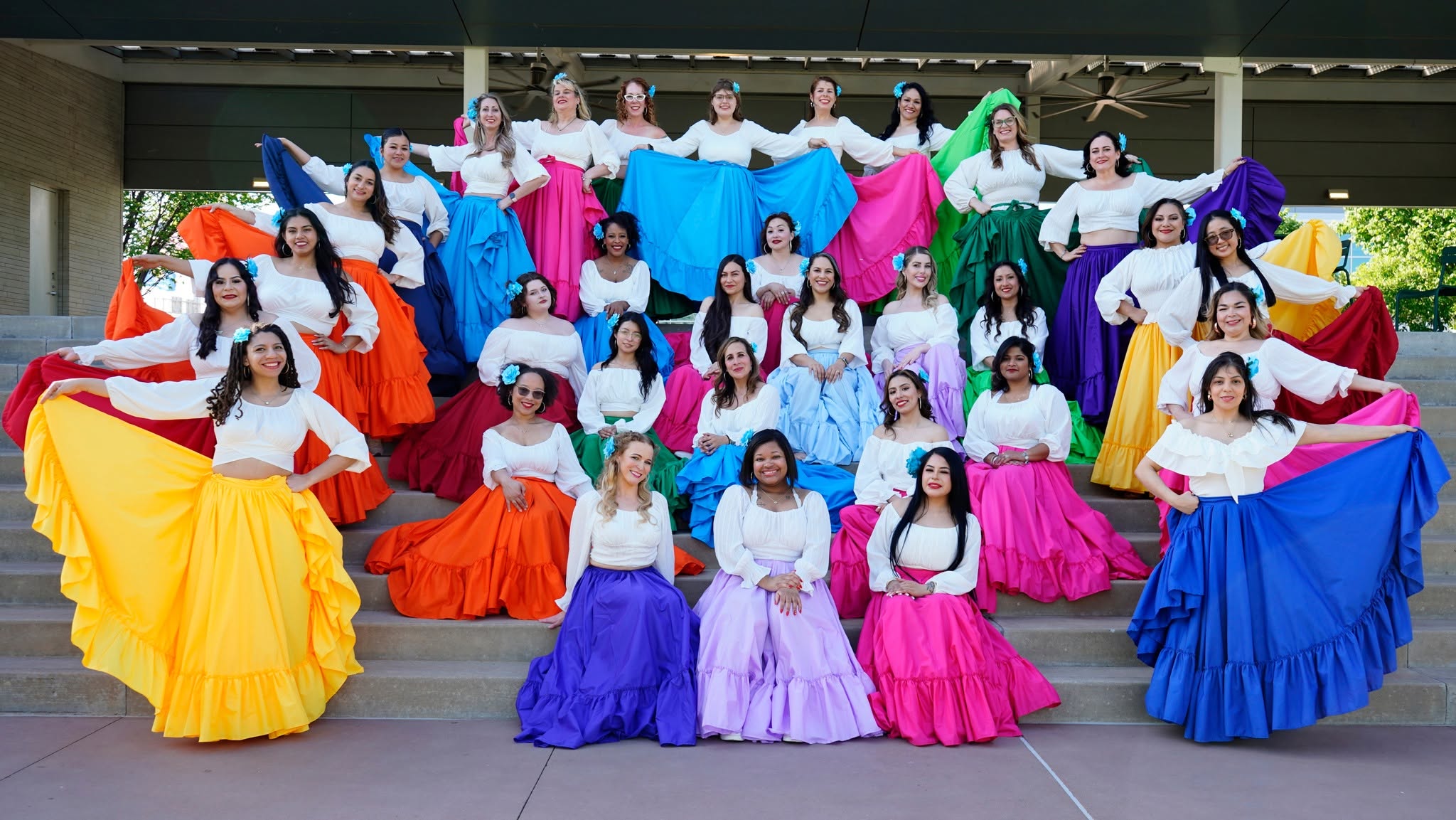 💃🏽Join our Dance Team! 💃Únete al Grupo de Baile!