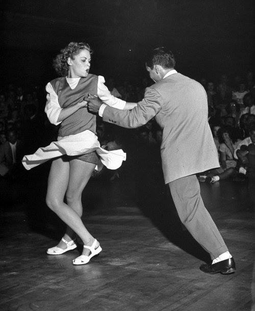 Swing Cats Corner - Hollywood Style Lindy Hop