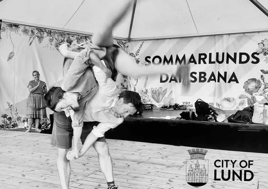FULLBOKAT Lindy Hop Aerials prova-på Swingcirkus på Stenkrossen