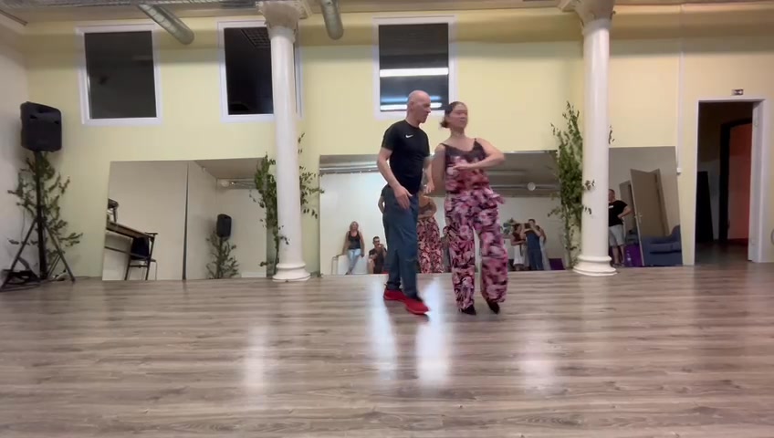 Jauna salsas grupa iesācējiem februārī!