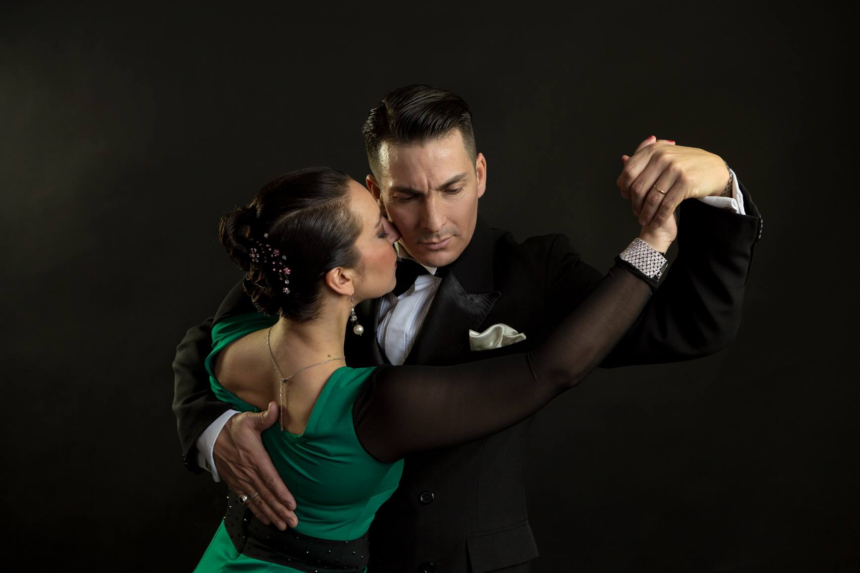 Il Giovedi Al Giardino Del Tango *milonga La Mariposita*