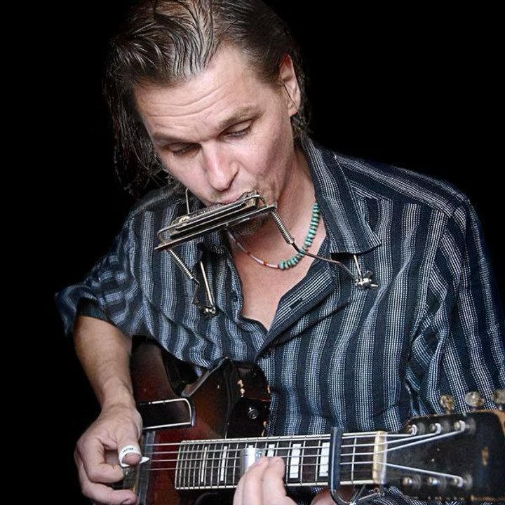 Robert Lighthouse Plays Live at Back Room Blues (2025-11-13)