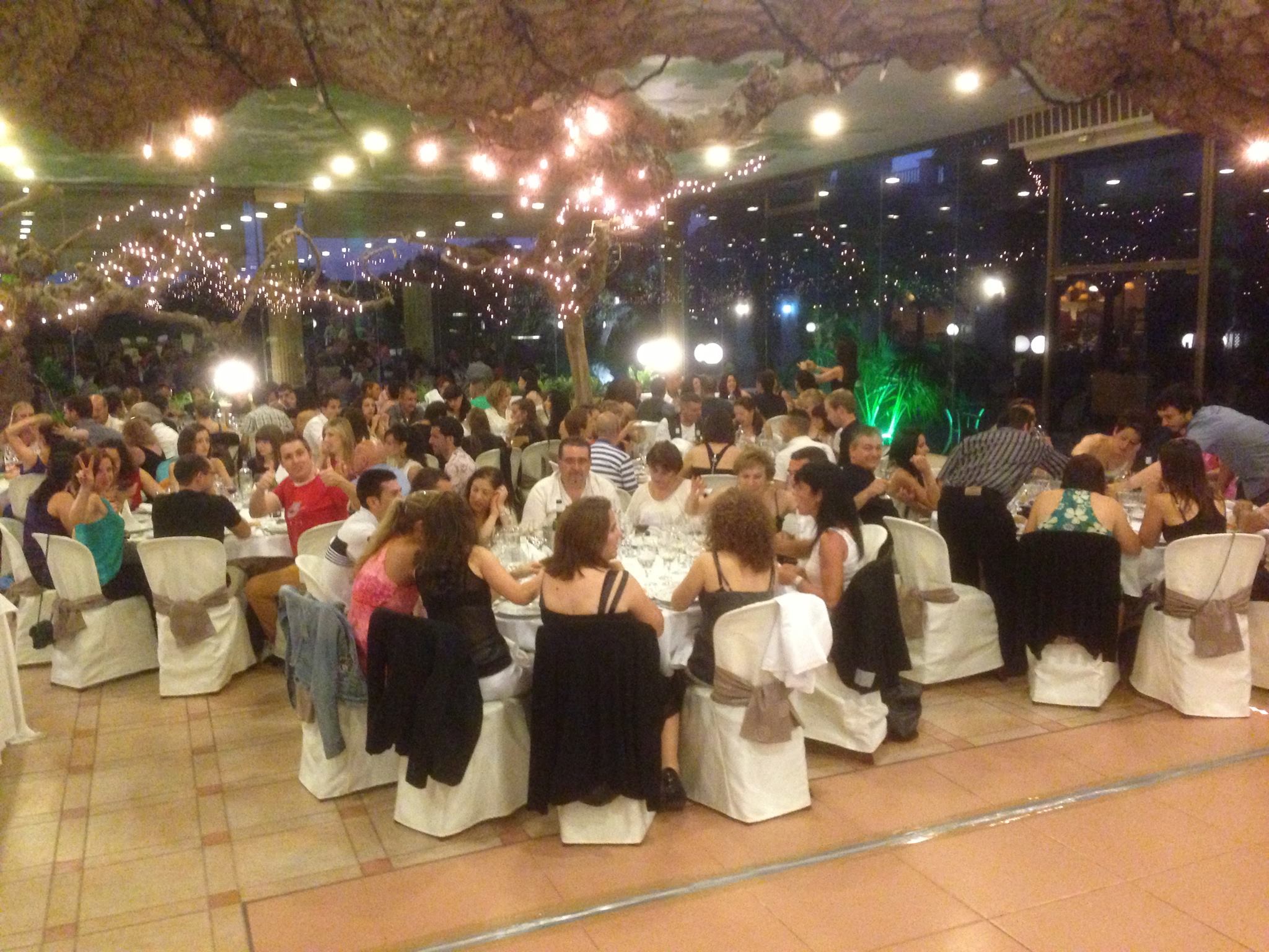 SALSABURU - CENA ANIVERSARIO 2014 + BAILE SOCIAL