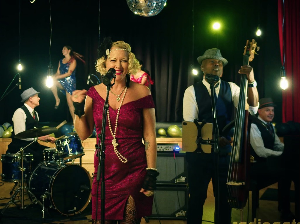 Radio Gatsby Swing Band at the Woodchopper's Ball