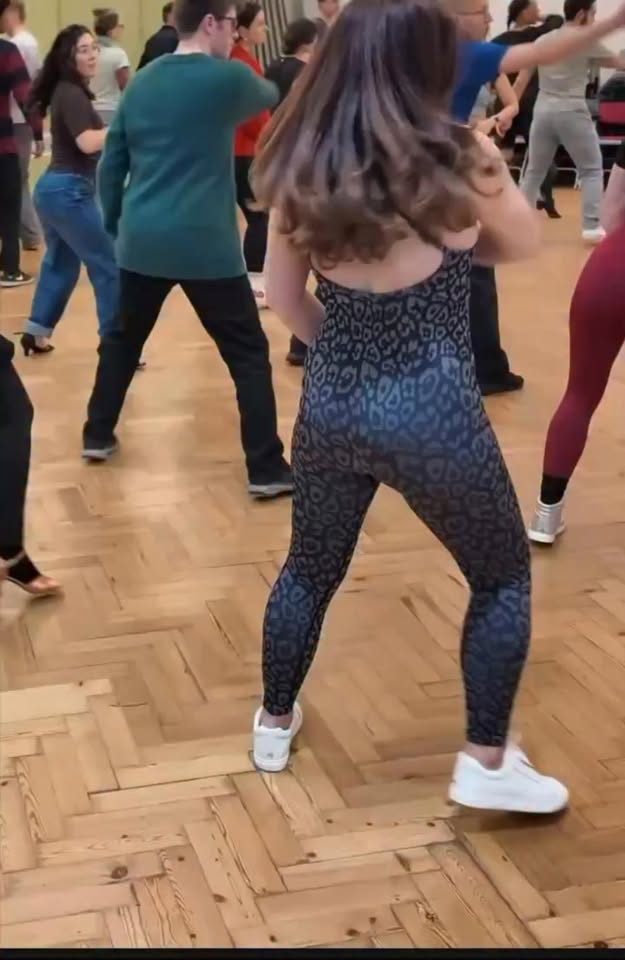 Cuban π¨πΊ salsa & Bachata in Cambridge every Wednesday β€οΈβ€οΈβ€οΈ