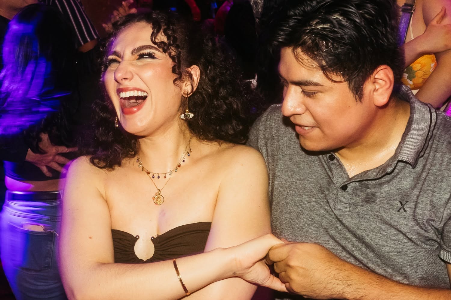 ¡Baila Bachata! Night Free Bachata Dance Lessons & Happy Hour