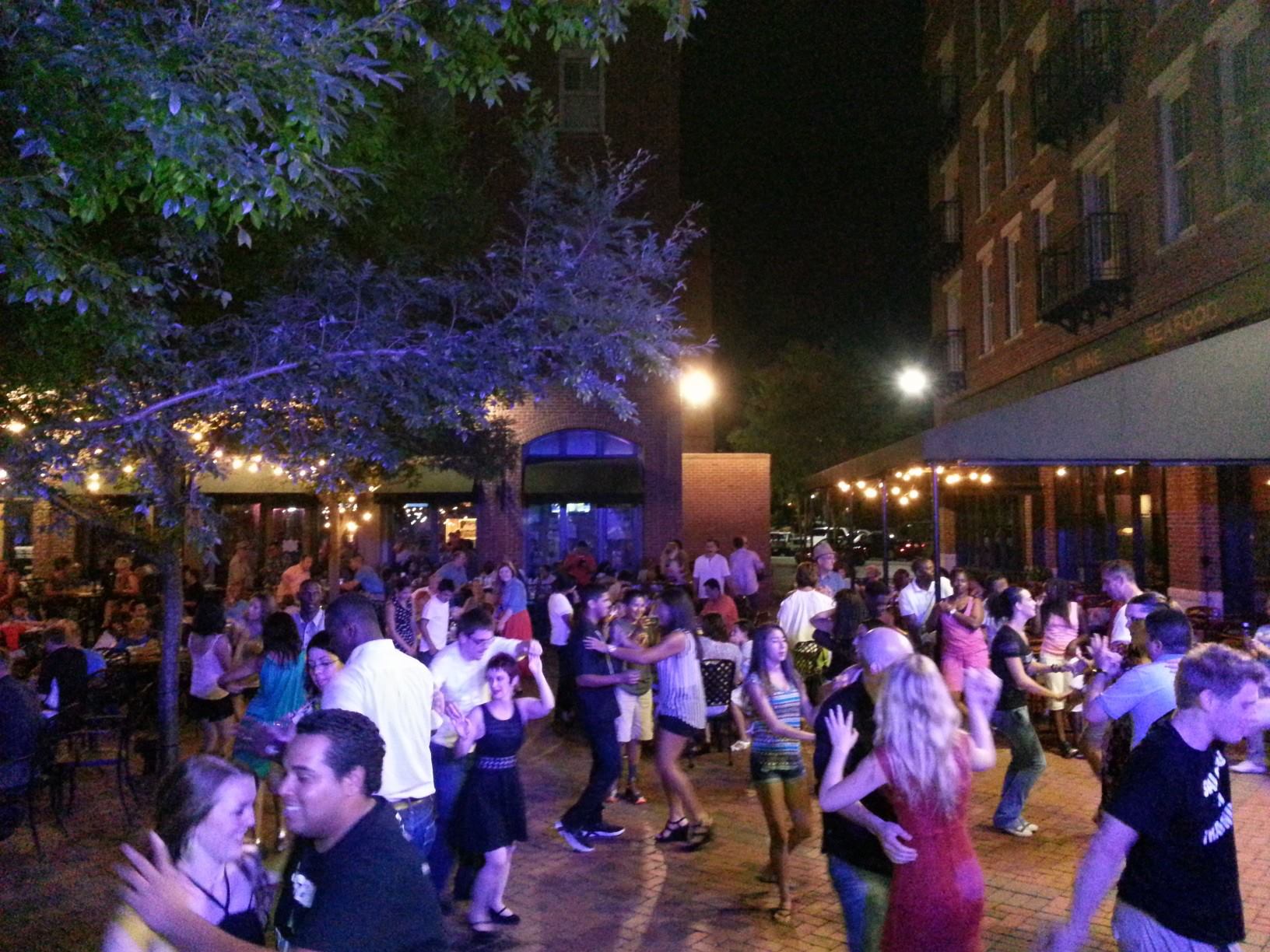 HSA FULL MOON SALSA SOCIAL