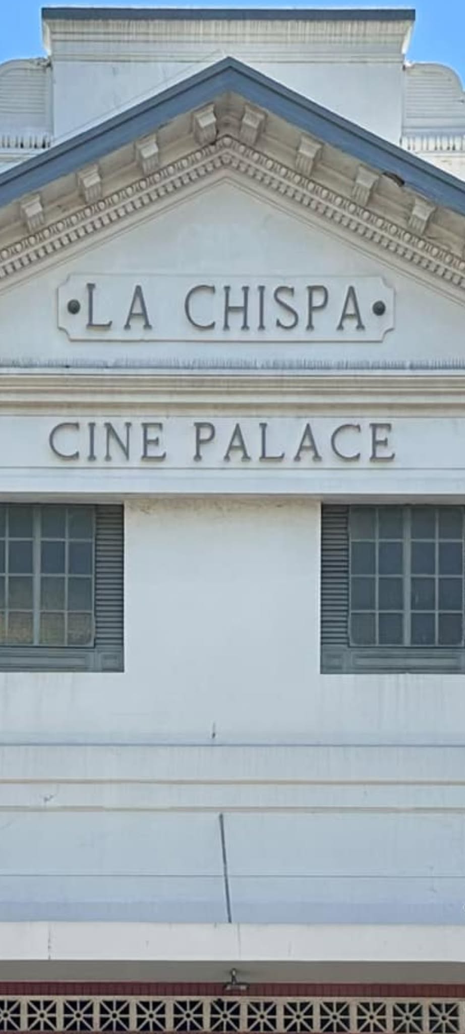 La Chispa Tango Práctica - Open Práctica with a small theme