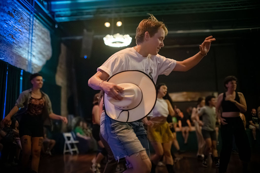 Out Country Line Dancing + Drop-in Lesson (21+)