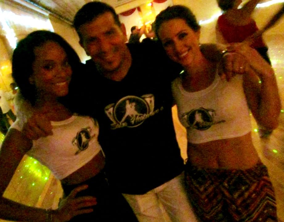 Miami style salsa taught by Carlos Téllez at Nuevolution Dance Studio in Pembroke Pines every Thursday evening