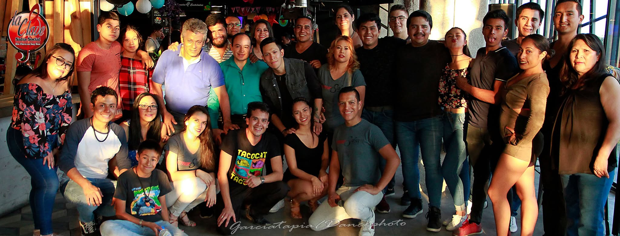 Tradicional Super Heroes Vs Villanos Salsa & Bachata Social