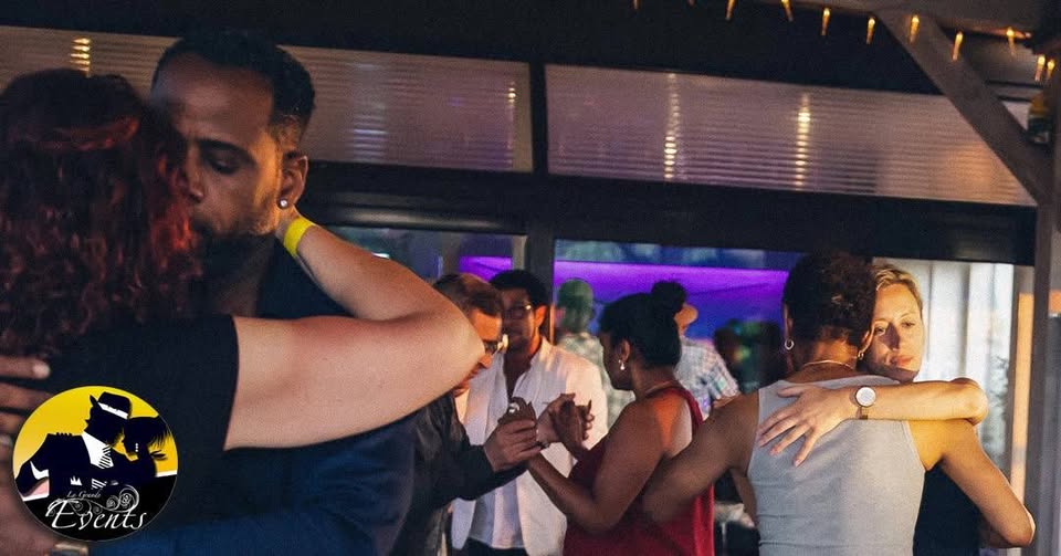 Dancing at the Farm - La Grande Kizomba 4 AREAS