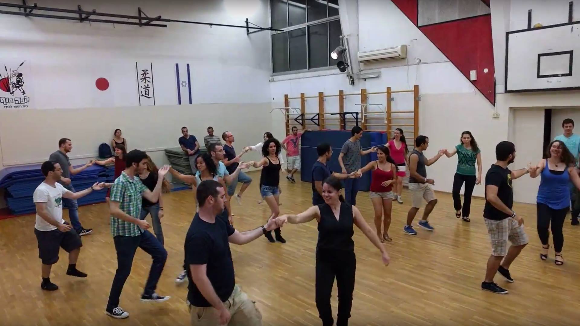 ווסט קואוסט סווינג חינם בתל אביב - Free West Coast Swing In TLV
