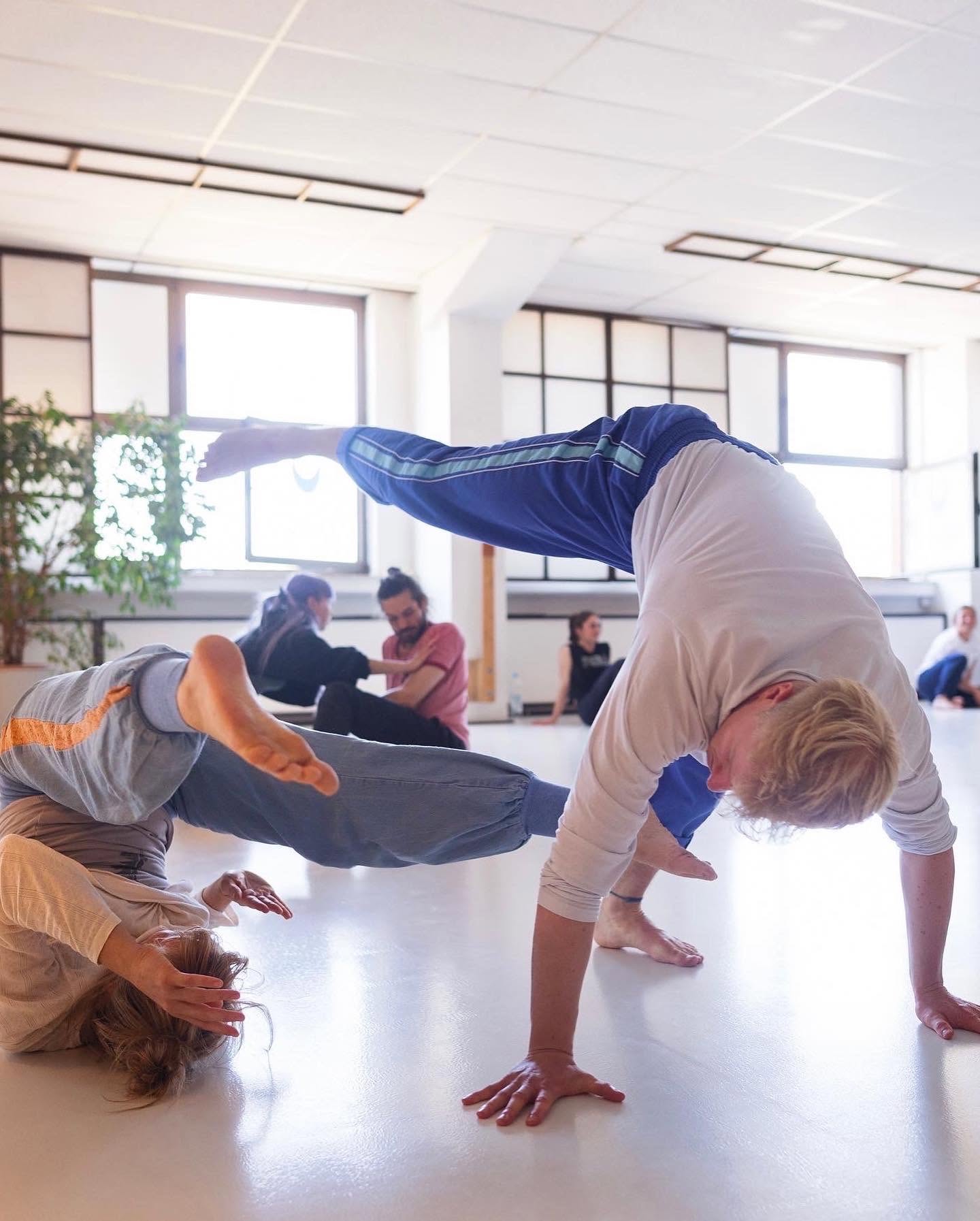 CONTACT IMPRO FLOW WORKSHOP MIT STEFFI