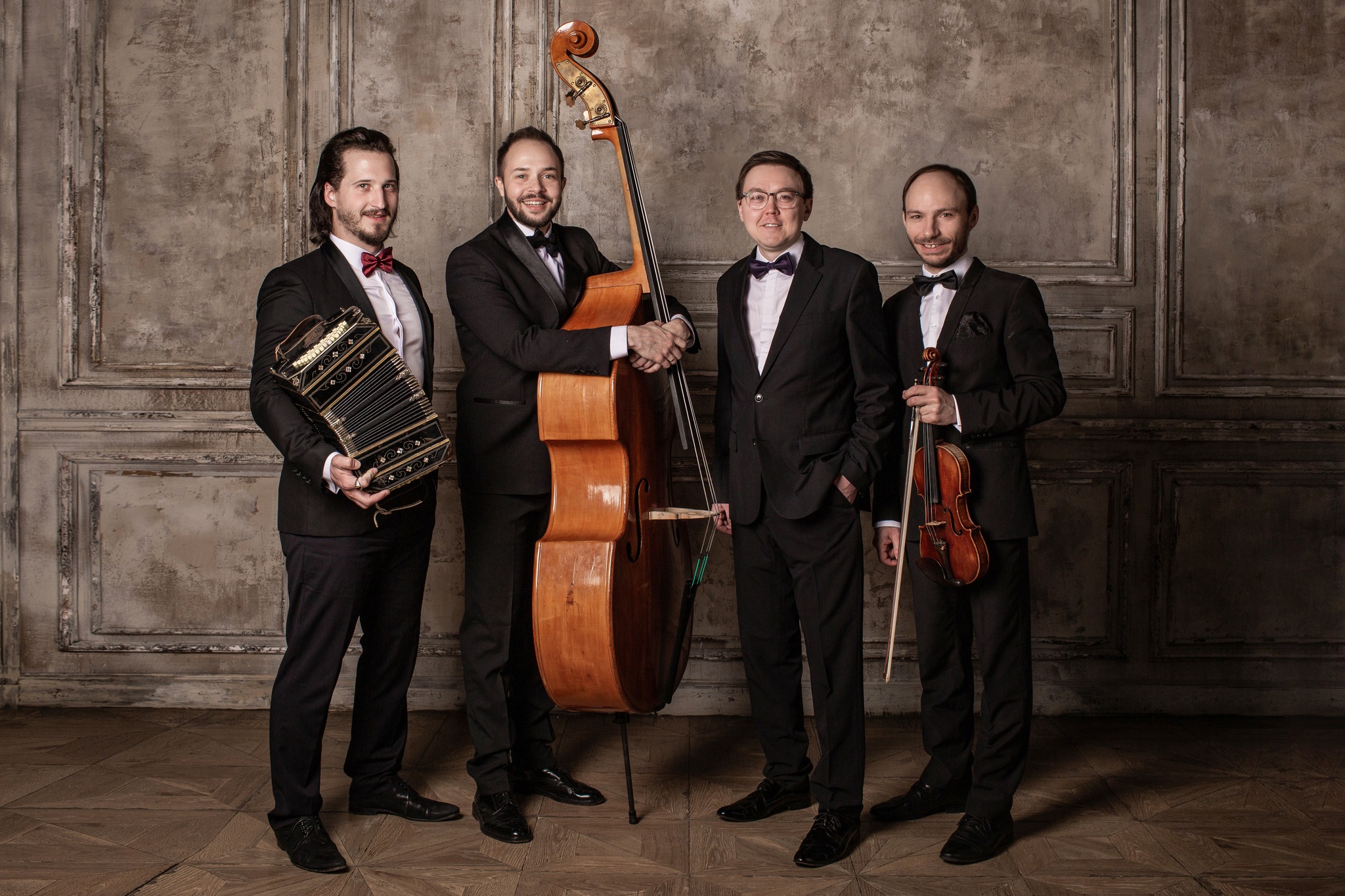 Inaugurazione "il Salotto del Tango" il venerdì chic di Torino. Orchestra "solo Tango"