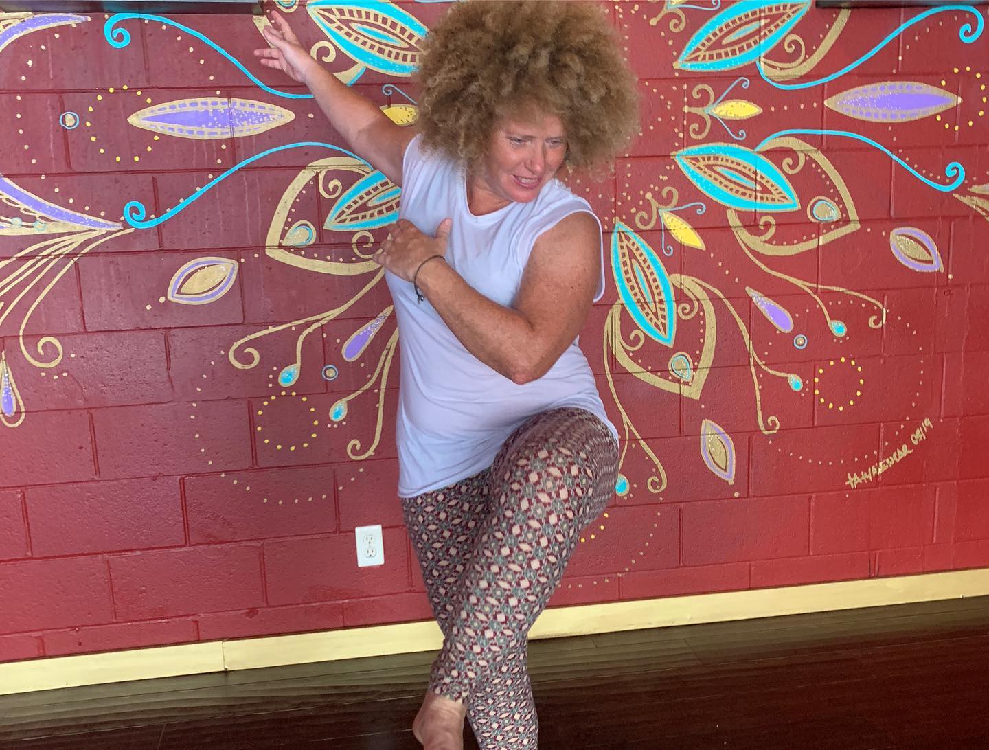Rhythm & Flow with Ariana Bates and musical guest Stefanosis