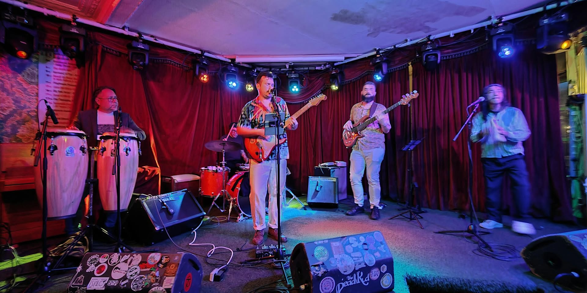Casa Del Ritmo Ft: Maxima Tropics