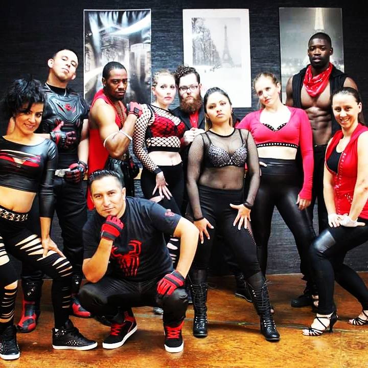 salsa and bachata clases