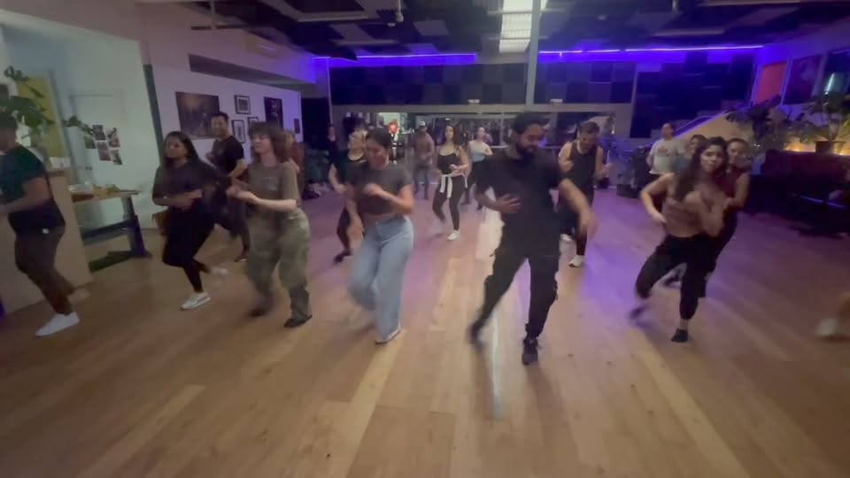 Bachata Salsa flow intensive π©π΄π¨πΊπ΅π·π¨π΄