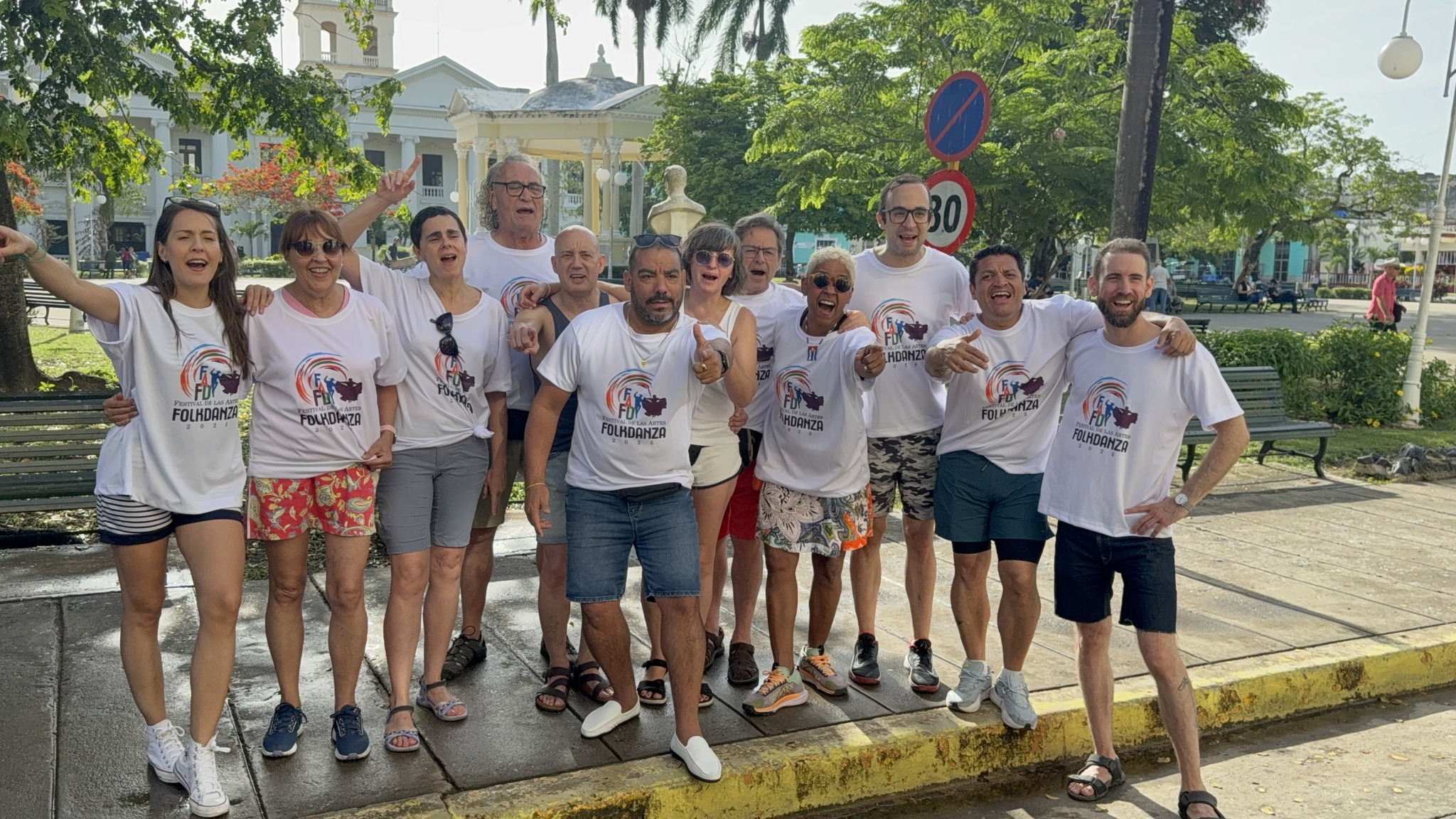 Cuba Salsa Tour 2027 - Edición "FolkDanza Santa Clara" by Guaracheros Viajeros