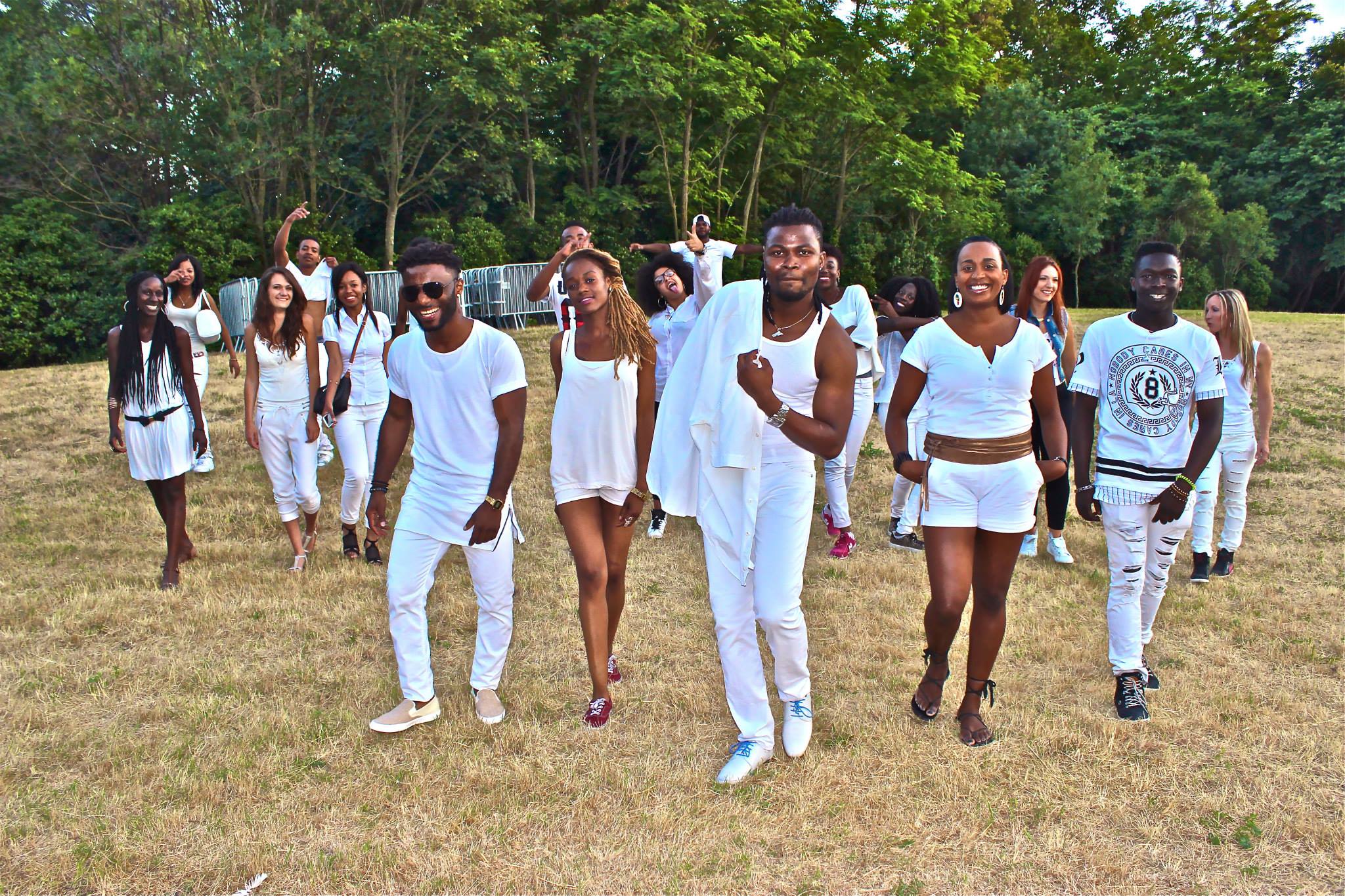 ★ COURS AFRO POP DANSE RAGGA DANCEHALL HIP HOP NEW STYLE BREAKDANCE SEMBA KIZOMBA FITNESS ★