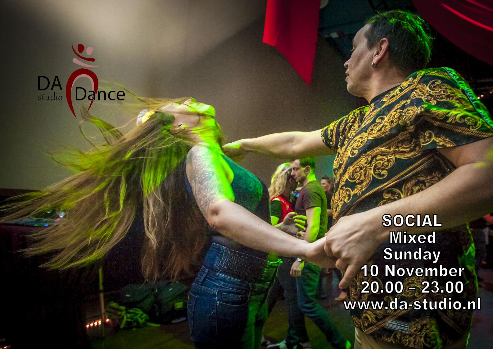 Mixed Social at DA Studio