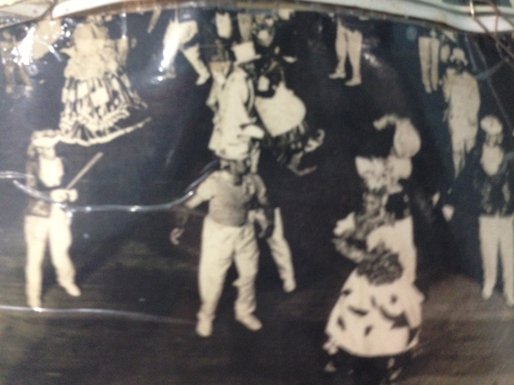 Glória ao Samba - História do Samba no Morro do Salgueiro
