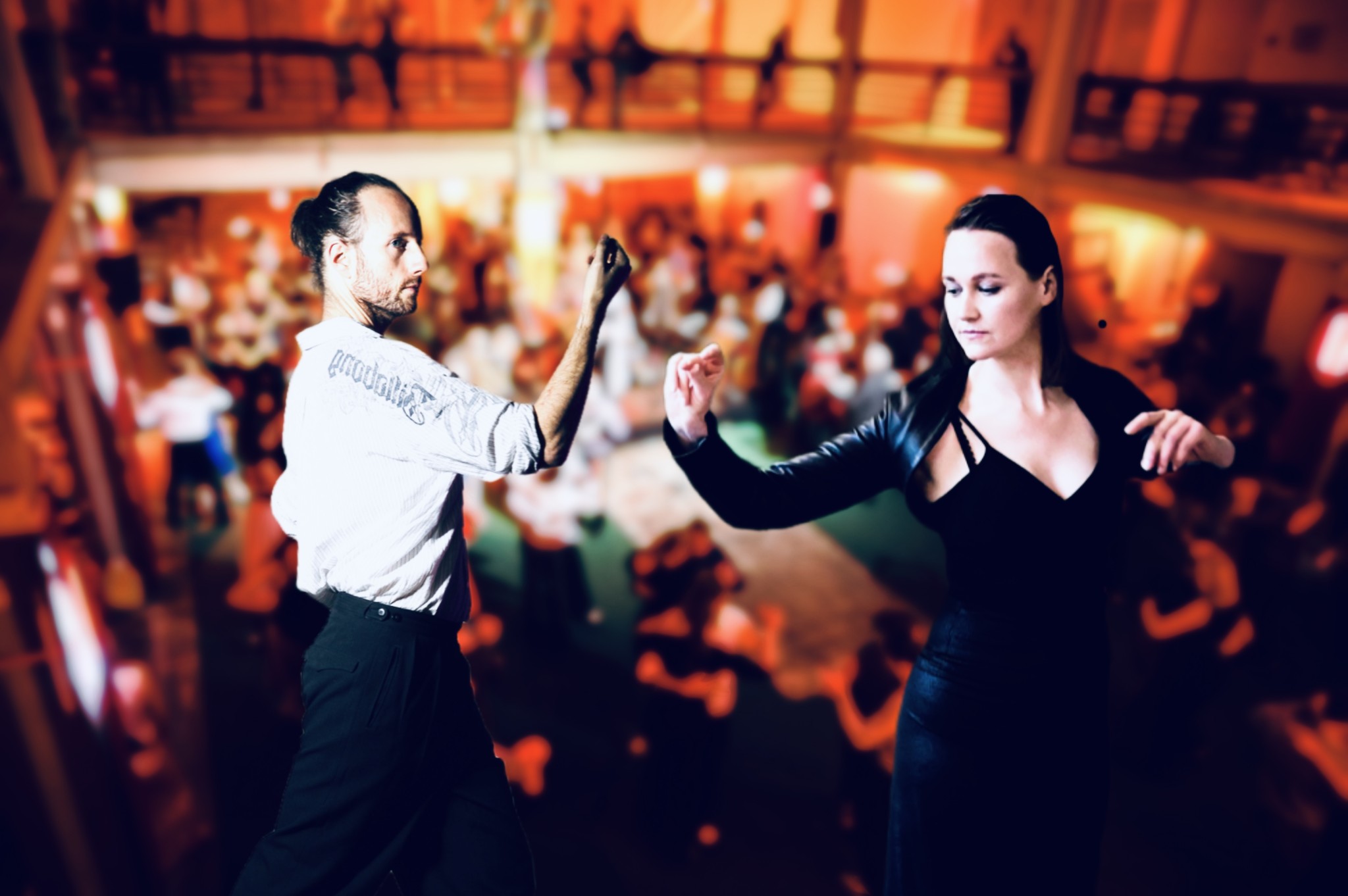 Practica mit Lilia Keller & Sebastian Tkocz im Rahmen des Traditional Tangoloft @ Kühlhaus Berlin
