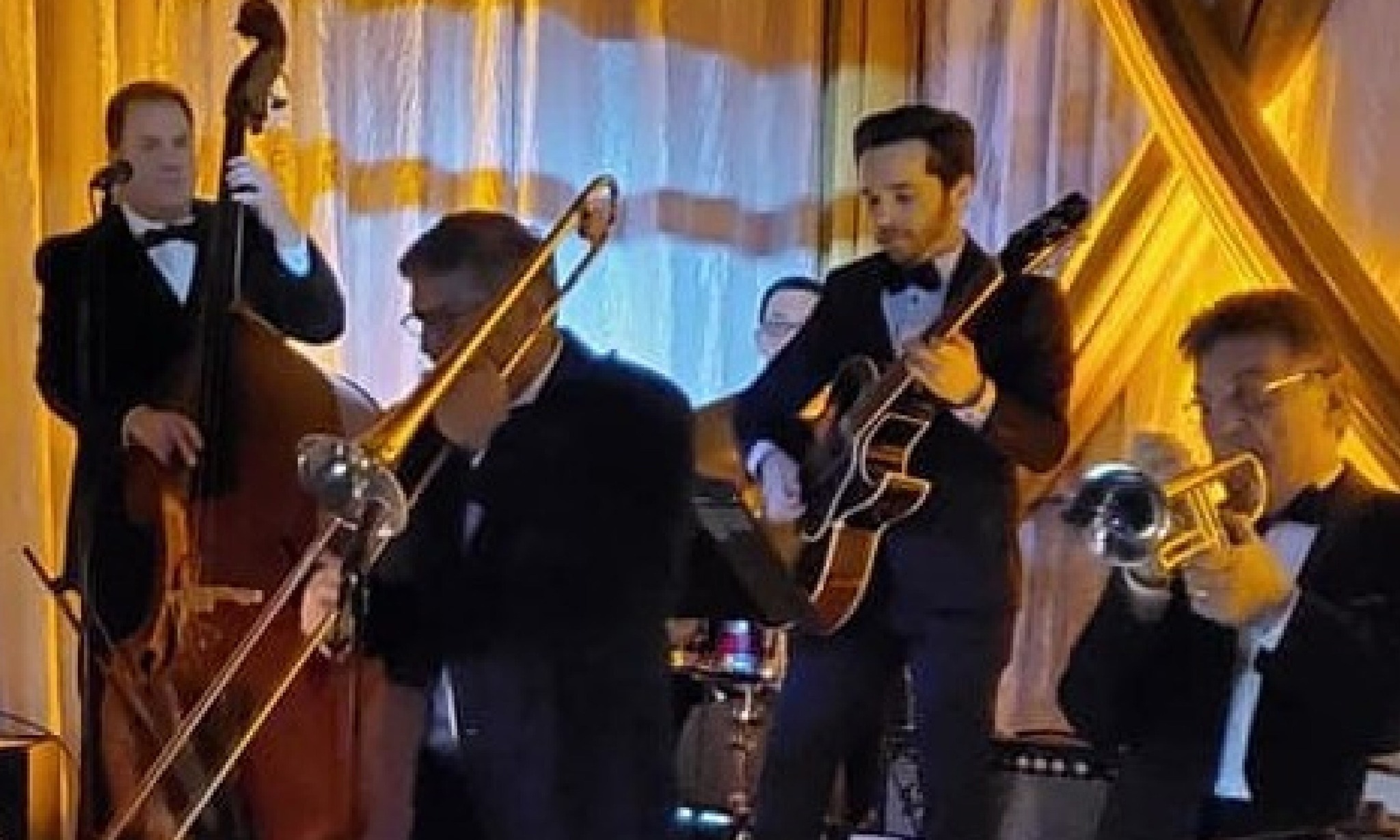Lindy Hop St. Pete Presents The Jazz Phools!