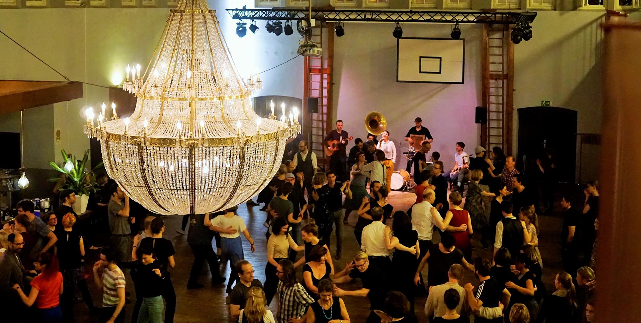 Swing in der Alten Turnhalle